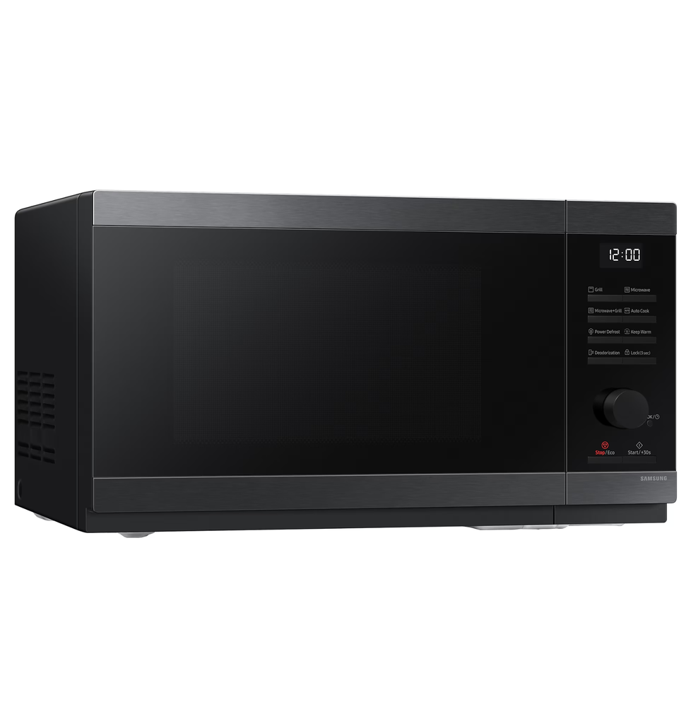 ميكروويف سامسونج 32 لتر بالشوايه بالضمان MG32DG4524AGGY