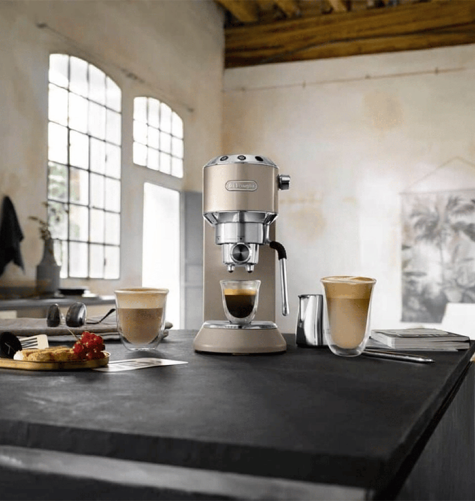 مكنه قهوه اسبريسو ديلونجي ديديكا+ دورق ستانلس بيج EC885.BG