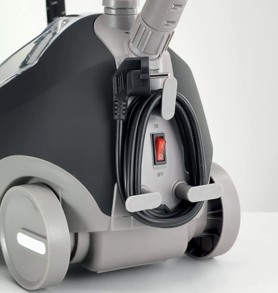 مكواه ستاند كينوود 1500 وات اسود GSP65.500BK