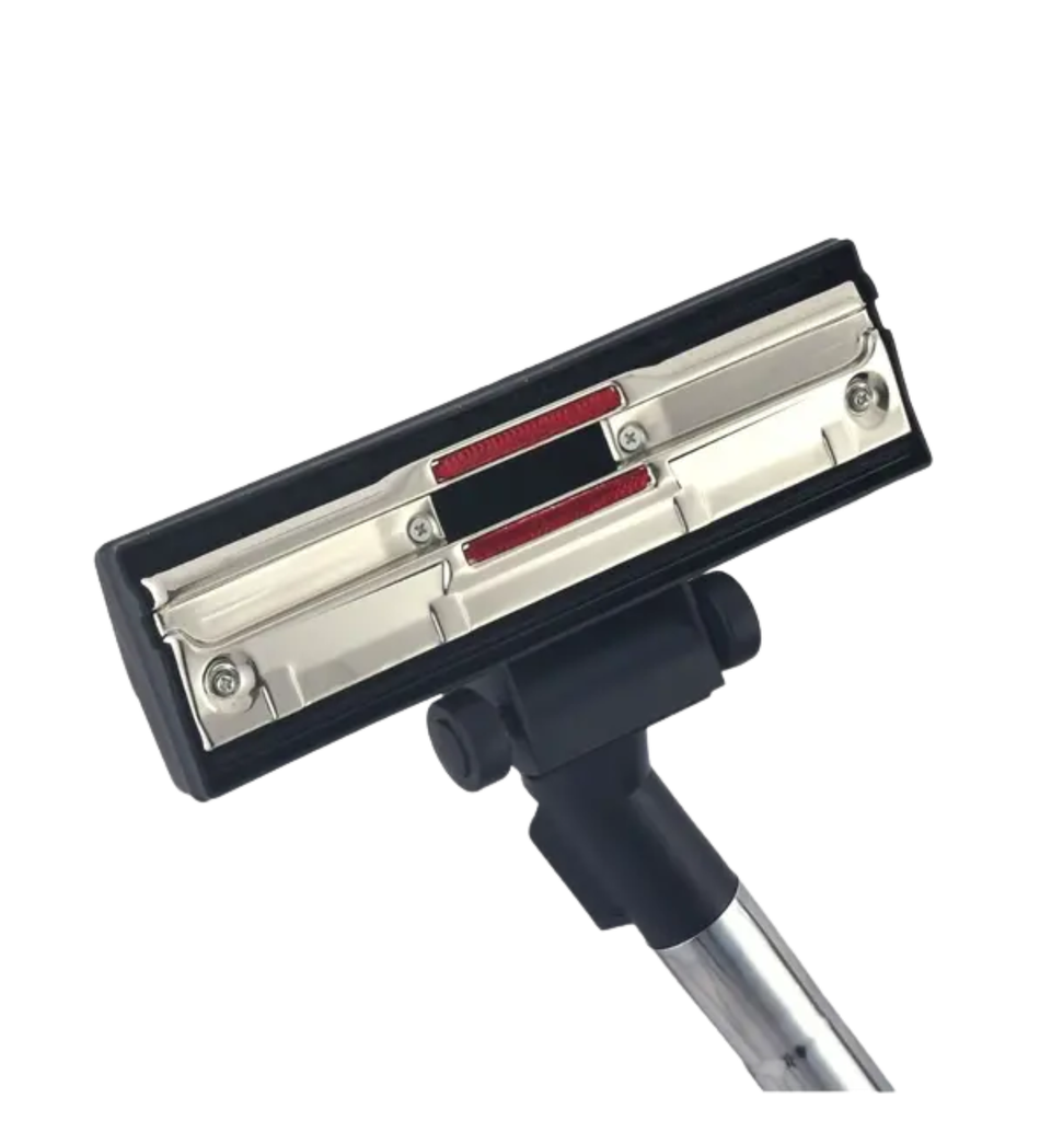 مكنسه بناسونيك 2100 وات برميليه ياباني بضمان بي تي سي MC-YL699A349